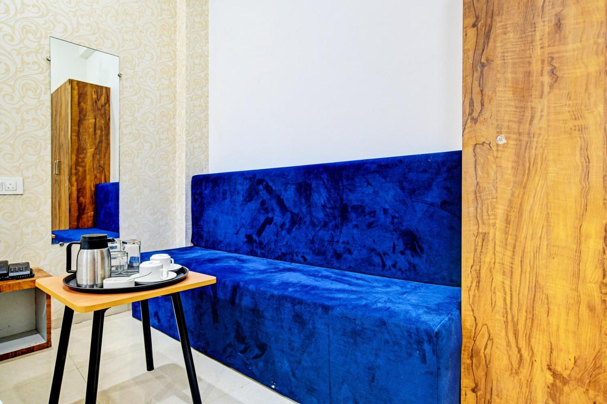 Oyo Flagship Hotel Blue Tick Indore Exterior photo