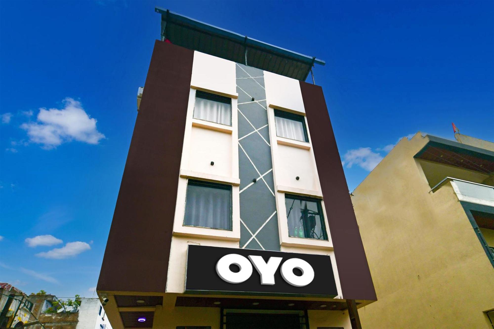 Oyo Flagship Hotel Blue Tick Indore Exterior photo